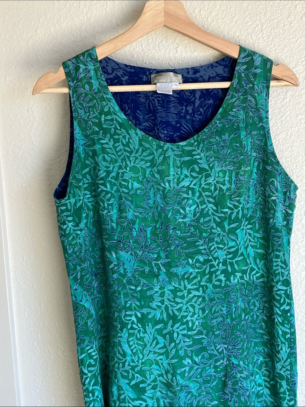 Vintage Y2K Reversible Territory Ahead Green & Blue  Batik Leaf-Print Dress